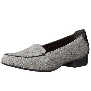 clarks mena bloom pump